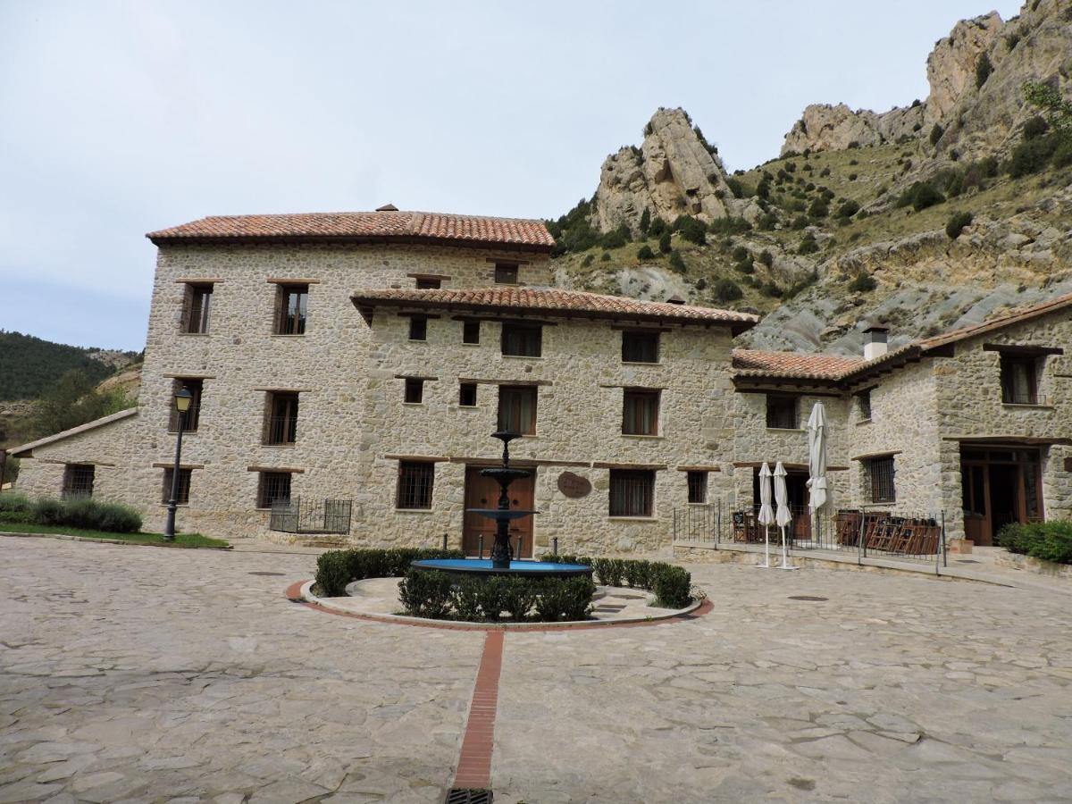 Hotel Molino Alto Aliaga Exterior foto